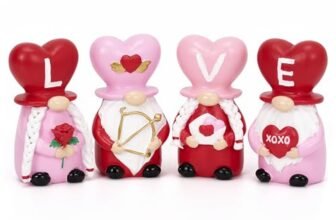 Valery Madelyn 4Pcs Valentines Day Decorations, Resin Love Gnome Family Tray, Red Pink Gnome Table Decor, Valentines Day Gifts for Him Her Wedding, 4 Inch