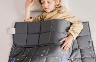 Topcee Weighted Blanket (5 lbs, 36″ x 48″) Cooling Throw Heavy Blanket for Sleeping Apply to 40-60 lbs, Soft Thick Breathable Blanket with Glass Bead, Easy Care