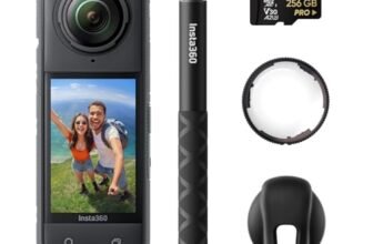 Insta360 X4 Pack Protezioni Lenti Premium – Action Cam 360° 8K Impermeabile, Video Grandangolari in 4K, Effetto selfie stick invisibile. Protezioni Lenti Rimovibili