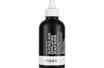 The INKEY List Scrub esfoliante a base di acido glicolico per il cuoio capelluto 150 ml