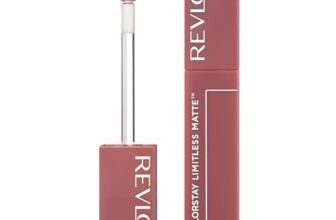 Revlon ColorStay Limitless Matte Liquid Lipstick, Rossetto Liquido Opaco, Arricchito con Triplo Acido Ialuronico, Formula 100% Vegana, Ultra Resistente, Lead The Way 012, 5 ml
