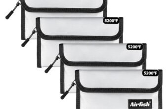 Airfish 4 Pezzi Sacchetti per Soldi Ignifughi, 12.7 x 20cm, Borsa sicura per Contanti, Oggetti di Valore e Passaporto con Rivestimento in silicone e Chiusura a Cerniera-Argento
