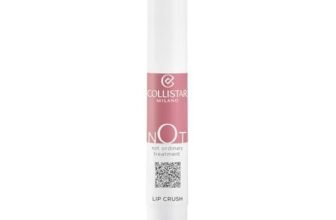 Collistar NOT Lip Crush, Trattamento Labbra Volumizzante, Lip Plumper, Idratante con Effetto Plump&Smile, Rimpolpante e Levigante, Effetto Ottico Sbiancante, Finish Glossy, 4,5 ml