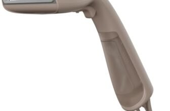 Electrolux Refine 700 E7HS2-8WB, Uccide il 99,99% dei batteri, 1600 W, Capacità del vapore: 26 g/min, funzione antigoccia, lampada indicatore, facile da riporre, cavo da 3 m, Walnut Beige