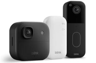 Videocamera esterna 2K+ Blink (ultimo modello) + Videocitofono supplementare Blink — videocamera di sicurezza smart senza fili, risoluzione video 2K, audio ottimizzato. Sistema da 1 videocamera, nero