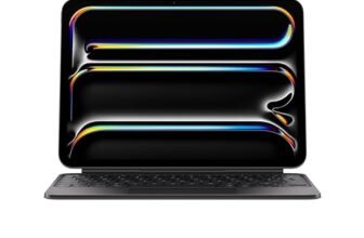 Apple Magic Keyboard per iPad Pro 11” (M4), comodissima per scrivere e con trackpad integrato, tasti funzione, Italiano — Nero