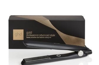 ghd Gold, Piastra Capelli Professionale per Piega Liscia e Mossa, Styler con Tecnologia Dual-Zone e Sensori Termici, Finish Morbido e Lucente da Salone, Cavo Girevole di 2.7 m