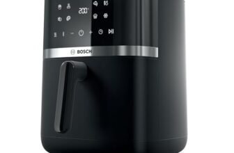 Bosch Serie 4 Friggitrice ad Aria MAF462B0, Air Fryer 6,1 L, 7 Programmi, Doppia Resistenza, Funzioni Defrost e Mantenimento in Caldo, Touchscreen, Cottura fino al 60%* Più Veloce, Nero