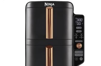 Ninja Double Stack XL Friggitrice ad Aria Verticale, Doppia Zona, 4 Livelli, 2 Scomparti, 2 Griglie, Capienza 9.5L, 6 Funzioni, 8 Porzioni, Parti Lavabili in Lavastoviglie, Pinze, Nero/Rame, SL400EUCP