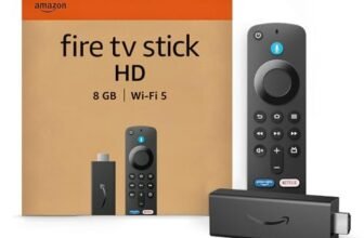Amazon Fire TV Stick HD (Ultimo modello), TV gratuita e in diretta, telecomando vocale Alexa, controlli per Casa Intelligente, streaming HD
