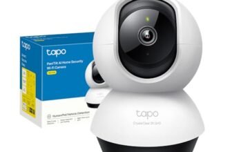 Tapo C220 Telecamera Wi-Fi Interno 2K 4MP QHD, Videocamera Sorveglianza, 360º Horizontal, Panoramica e iInclinazione, Visione Notturna, MicroSD fino a 512GB, Alexa, Google Assistant