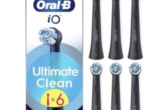 Oral-B Testine di Ricambio iO Series Ultimate Clean Nere per Spazzolino Elettrico Oral B, 6 Testine Rotonde Autentiche, con setole CrissCross per rimuovere la placca