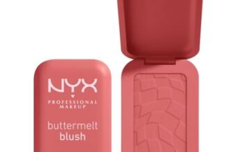 NYX Professional Makeup Blush in Polvere, Per un Look Fresco e Colorato, Arricchito con Burro di Mango, Mandorle e Karitè, Sfumabile, Buttermelt, Tonalità: Feeling Butta, 5 g