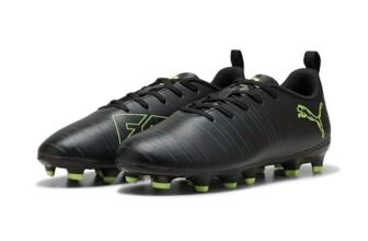 Puma Future 8 Play Fg/AG JrSoccer – Scarpe Unisex per Bambini, Puma Nero Fizzy Verde Chiaro Terreno, 5 UK