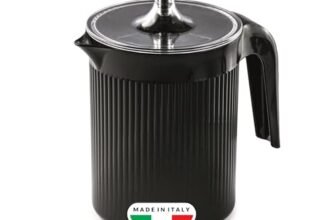 Snips – Montalatte Manuale Cremix 500ml, Cappuccinatore Monta Latte Cappuccino e Caffè – Schiuma Latte anche 100% Vegetale, Frullino Montalatte a Mano Facile e Veloce, 10×14,5×15,3 Made in Italy, Nero