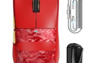 ATTACK SHARK X11 ULTRA Mouse da Gaming Wireless con Cavo C06 Ultra LED, Fibra di carbonio, MCU 54L15, PAW3950MAX, 59g, 8000Hz, BT/2.4G Wireless/Cablato, 210 Ore (Rosso + Grip Tape)