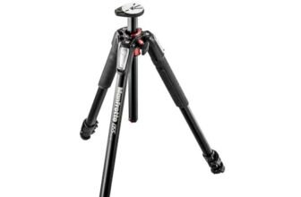 Manfrotto MT055XPRO3, Treppiede a 3 Sezioni in Alluminio, design ergonomico, per DSLR, fotocamera compatta, Mirrorless, Nero