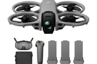 DJI Avata 360 Combo Motion Fly More, drone a 360° con imaging 8K a 360° da 1 pollice, drone con fotocamera a 360° con paraelica. Include Goggles N3 e RC Motion 3 per controllo di movimento intuitivo.