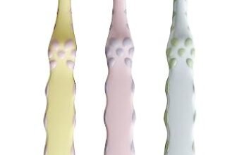 Betadent 1 SPAZZOLINO EXTRA SOFT BABY 0-4 anni. Setole morbide con punte arrotondate adatte ai denti dei bambini. Un pezzo, colori assortiti.