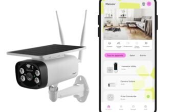 OMAJIN by Netatmo, Telecamera Wi-Fi Esterno Senza Fili a Batteria, con Pannello Solare, visione notturna HD, sirena da 105 dB, rilevamento persone/movimenti/suoni, 2 Vie Audio, IP55, WIFI 2.4, OSC-01