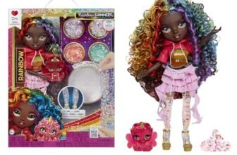 Rainbow High Rainbow Shimmers with Slime – Iris – Bambola Fashion di 28 cm, con Kit Slime e un Camaleonte come Animaletto Domestico, Età 4+