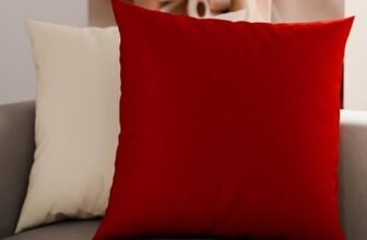 PETTI Artigiani Italiani – Coppia di Federe Cuscino 35×35 cm in Microfibra, Cuscini Arredo Camera da Letto, Divano, Set 2 Fodere Copricuscino, Federa Double Face Panna e Bordeaux