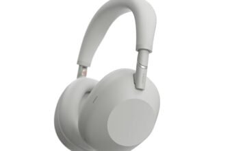 Sony WH-1000XM6 Cuffie wireless Premium con cancellazione del rumore, audio Hi-Res, massimo comfort, design pieghevole, custodia resistente, batteria da 30 ore NC On, iOS e Android – Silver
