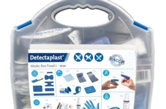 Detectaplast Kit di pronto soccorso per la ristorazione, kit di pronto soccorso per medicare le ferite, valigetta di pronto soccorso: cerotti, benda, nastro, spray disinfettante, 157 pezzi