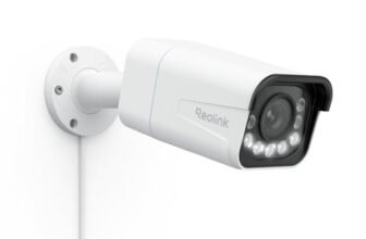 Reolink PoE 4K Telecamera Esterno, 5X Zoom Ottico, Rilevamento di Uomo/Veicolo/Animale, Faretti per Visione Notturna a Colori, Audio Bidirezionale, Time-Lapse, Slot per Scheda microSD, RLC-811A