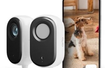 Arlo Essential 2 Indoor Telecamera per Cani/Bambini 2K, Sirena Allarme Casa, Sensore Di Movimento, Visione Notturna, Prova Inclusa Arlo Secure, con copriobiettivo automatico, 2 Telecamere, Bianche