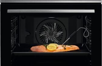 Electrolux EOB8S09WX Forno da Incasso Vapore 70L, Serie 800, SteamBoost Multifunzione, Classe A++, Connessione WiFi, Funzione Pizza, Termosonda, Acciaio Inox, Riscaldamento Rapido