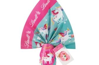 Lindt Uova di Pasqua 2026 per Bambini di Cioccolato al Latte, Uovo con Doppia Sorpresa, Unicorni,Idea Regalo Pasqua, Formato 240g