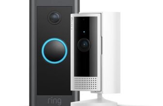 Ring Videocitofono cablato (Video Doorbell Wired) + Videocamera interna (Indoor Cam 2a gen.) di Amazon | Videocitofono + Telecamera wifi HD per animali domestici | Ring Protect 30 gg di prova gratuita