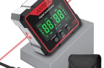 JUSTOOL Angle Finder Digitale con Ricarica USB LCD Inclinometro 4×90° con Magnetico Forte su 4 Lati Level Box Goniometro Impermeabile IP54 per Carpenteria Edilizia Muratura Automobile