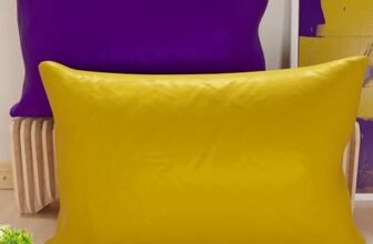 PETTI Artigiani Italiani – Coppia di Federe Cuscino 70×50 cm in Microfibra, Cuscini Arredo Camera da Letto, Divano, Set 2 Fodere Copricuscino, Federa Double Face Viola Giallo Ocra