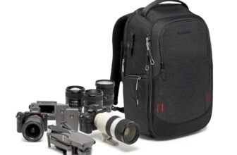 Manfrotto PRO Light Frontloader M, Zaino Fotografico Professionale per Fotocamere, Accesso Laterale e Frontale, Attacco per Treppiede, Zaino Imbottito con Divisori Intercambiabili, Nero