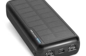 SBS Solar PowerBank, 20000mAh, Power Bank con Pannello Solare, Ricarica Rapida, Intelligent Charge (IC), LED di Carica, USB-C, USB-A, Caricabatterie Portatile da Viaggio, Design Compatto, Nero