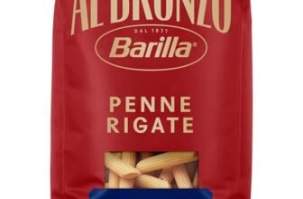 Barilla Pasta Al Bronzo Penne Rigate 100% Grano Italiano, Pasta Trafilata Al Bronzo con Lavorazione al Bronzo Grezzo, Ruvidità Intensa, Formato Spesso e Corposo, Alta Tenuta di Sugo e Cottura, 500 g