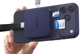 ORICO Lettore di schede SD magnetico con ricarica PD 100W, SD/TF 3.0, velocità di trasferimento dati 104 MB/s, Card Reader Compatibile con iPhone 17/16/15, iPad Pro e MacBook (Blu, 4 IN 1)