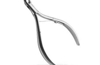 Rui Smiths Ultra-Premium Taglia Cuticole, Professionale, Acciaio Inossidabile, Manico Spagnolo, Giunto a Scatola Arrotondato, Cromato Opaco, Molla Singola, Ganascia da 4 mm (Quarter Jaw)