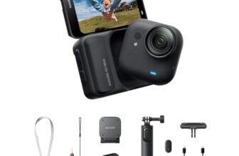 Insta360 GO Ultra Pack Famiglia Nero Notte- action cam mini 4K a mani libere, indossabile, superba in bassa luce, montala ovunque, stabilizzazione FlowState, 200 min di carica, impermeabile 10m