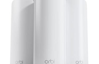 NETGEAR Orbi Serie 870 | WiFi 7 Mesh System | RBE873 | Router wireless + 2 satellites| Fino a 21 Gbps | Copertura fino a 600 m² | Supporta 150 dispositivi | Porta Internet 10 GB | Tri-Band BE21000