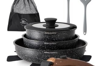 Kitchen Academy Set di pentole da 10 pezzi, Set di pentole e padelle con coperchi in vetro, Rivestimento in marmo, Rivestimento antiaderente, Adatto all’induzione, Manico liscio venato (Nero)