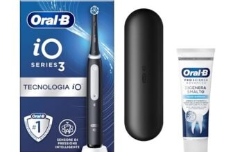 Oral-B Spazzolino Elettrico Ricaricabile iO 3 Nero, 1 Testina Di Ricambio, 1 Custodia Da Viaggio +Dentifricio Pro-Science Advanced Rigenera Smalto Pulizia Quotidiana 75ml. 1 Spazzolino