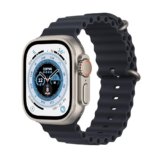 Apple Watch Ultra (GPS + Cellular, 49mm) Cassa in titanio e Cinturino Ocean Mezzanotte (Ricondizionato)