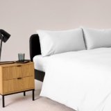 Bassetti Completo Copripiumino Matrimoniale, Bianco, 100% Cotone, 250X200 cm, Set Copripiumino, Parure, Lavabile In Lavatrice, Sacco Copripiumino, Lenzuolo Sotto Con Angoli, 2 Federe