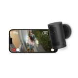 Ring Videocamera esterna Plus a energia solare (Outdoor Camera Plus Ultimo modello) Video 2K grandangolare Videocamera wireless fai-da-te | Prova gratuita di 30 giorni piano d’abbonamento Ring