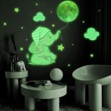 WandSticker4U®- Adesivi murali fluorescenti bambini ELEFANTE e LUNA (43×36 cm) I Adesivi luminosi per cameretta elefante luna I Decorazioni parete camera da letto bambini luminosi al buio neonati