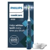 Philips Sonicare 4100 Electric Toothbrush, spazzolino sonico con due modalità, sensore di pressione e timer, Malibu Blue Prismatic, modello HX3689/42, Sonicare 4100, Blu