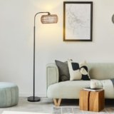 YJSQOEOE Rattan Floor Lamp for Living Room, Tall Pole Lamp with Adjustable Drum Shade, Foot Switch& Romote, Height Ajustment, Over Couch Arched Floor Light for Reading Bedroom Bulb Included